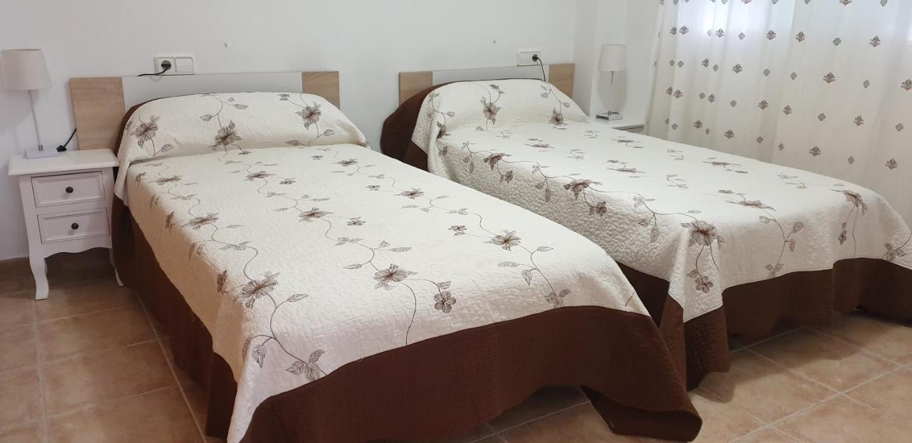 Fmm Apartamentos La Nucia Benidorm Holidays Apartments エクステリア 写真