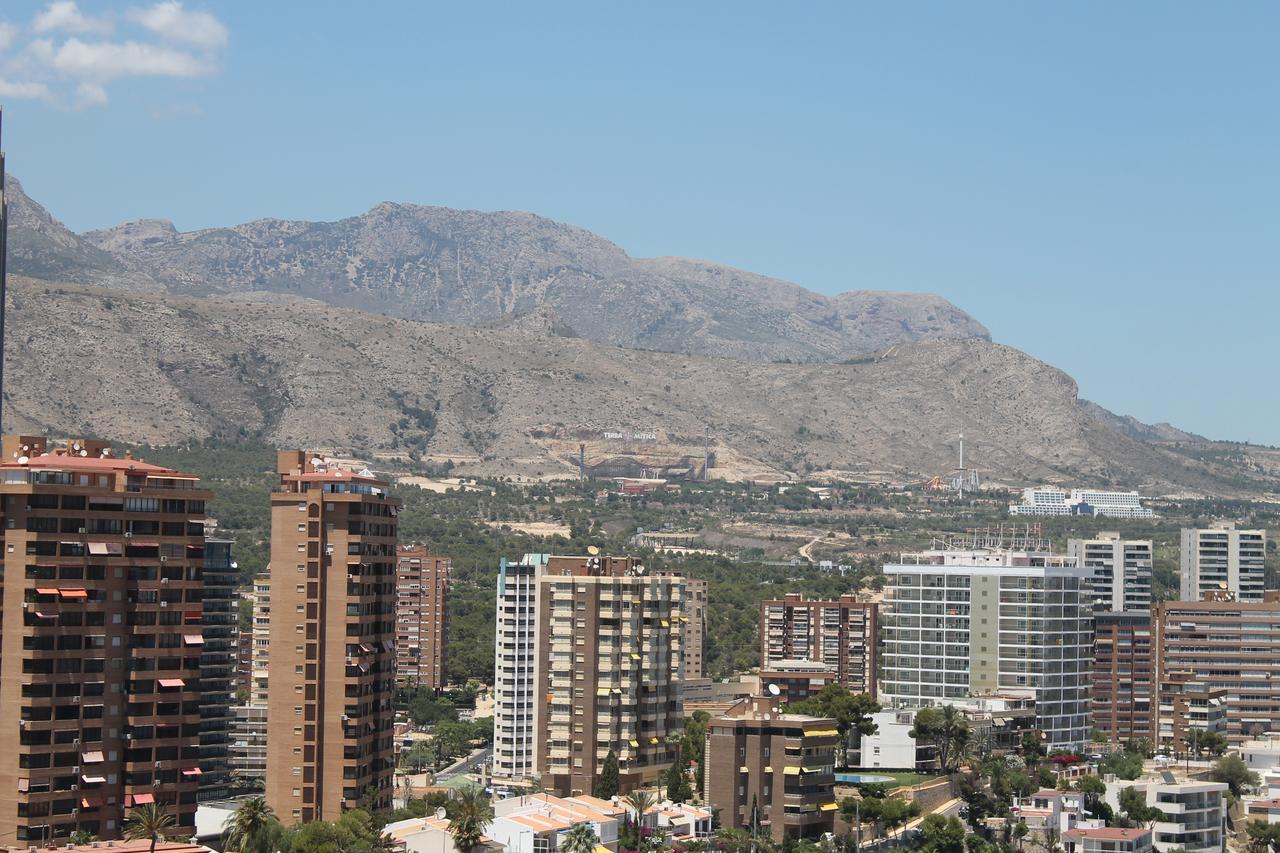 Fmm Apartamentos La Nucia Benidorm Holidays Apartments エクステリア 写真